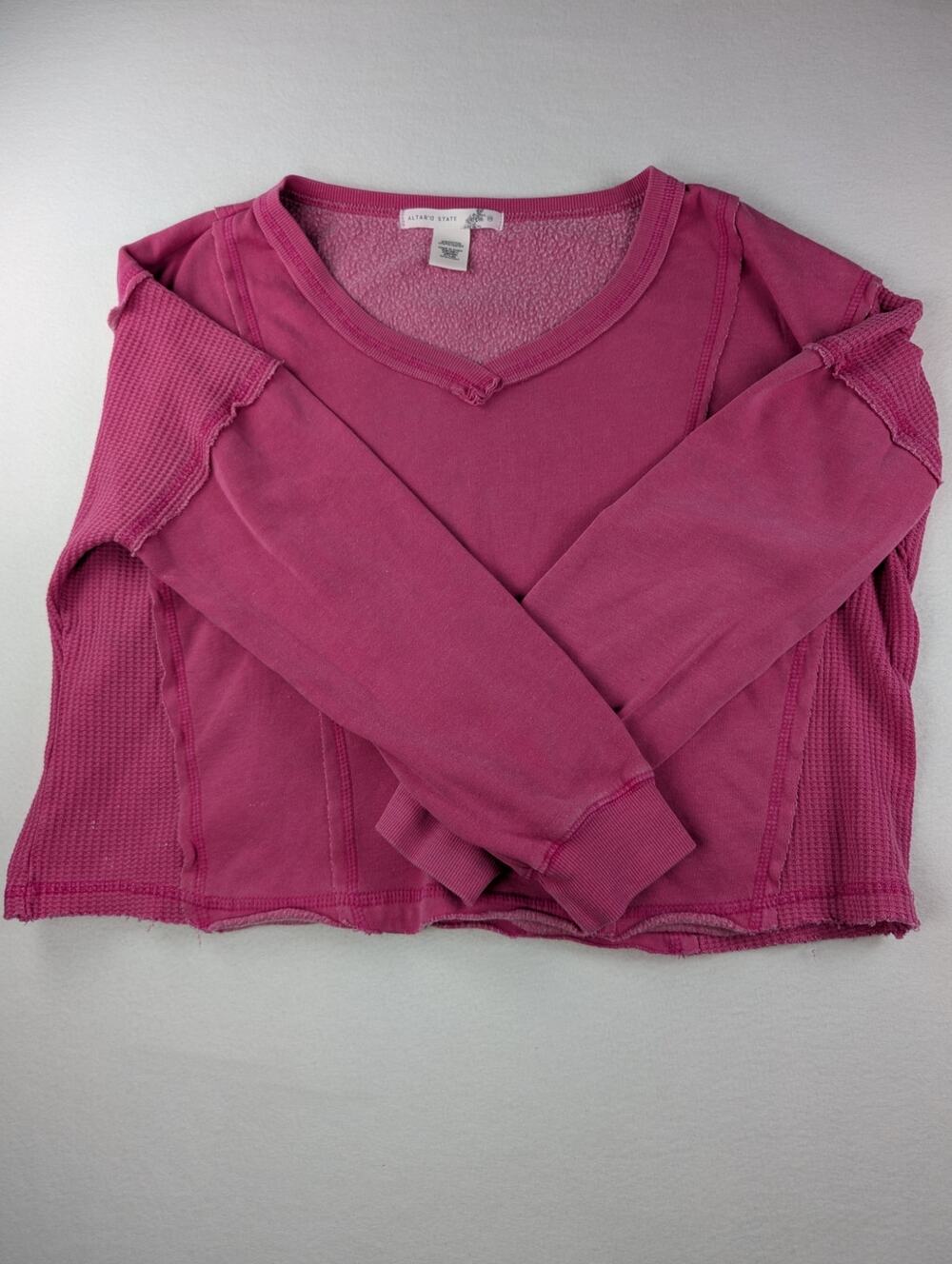Altar’d State Pink Cropped Thermal Sweatshirt XS Raw Seam Cozy Top